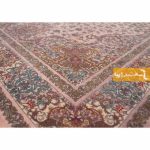 فرش طرح کوارتز زمینه صورتی