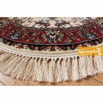 فرش گرد طرح صبا زمینه کرم