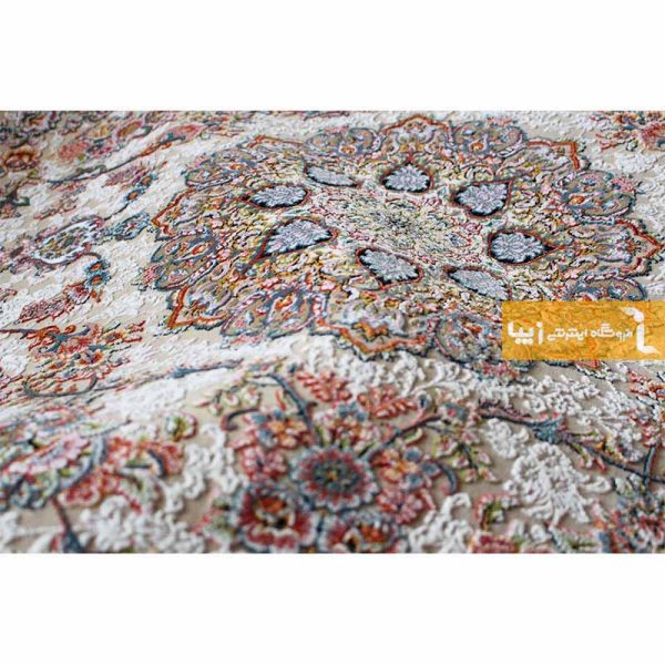 فرش گرد کرم طرح فردوس11