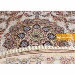 فرش گرد کرم طرح فردوس8