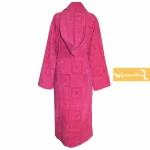 حوله تن پوش صورتی طرح کایرا5