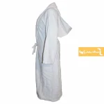 حوله تن پوش سفید طرح کایرا5