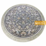 فرش گرد طوسی طرح زنبق8