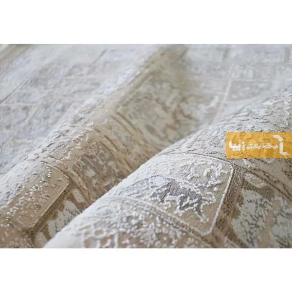 فرش کرم طرح نگار2