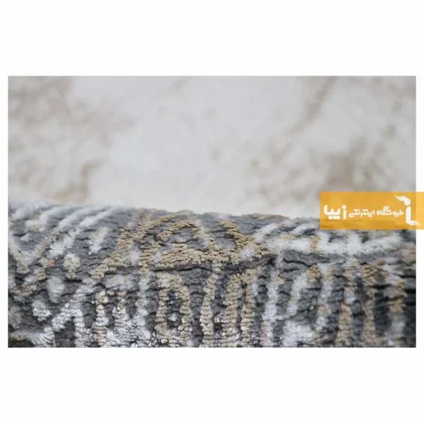 فرش بیضی کرم طرح سورن3