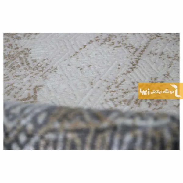 فرش بیضی کرم طرح سورن9