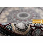 فرش بیضی فیلی طرح اصفهان2