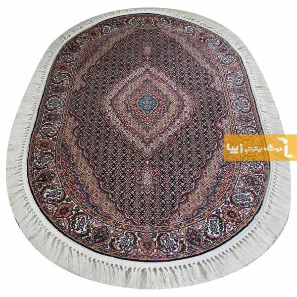 فرش بیضی سرمه ای طرح ریزماهی2
